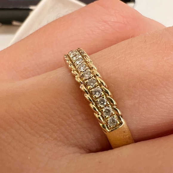 SHY CREATION Gold and Diamond Ring - Picture 10 of 13